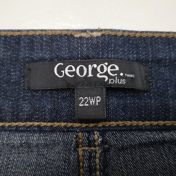 George Plus Ladies Size 22WP Dark Wash Straight Fit Blue Jeans - Picture 3 of 13